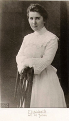 Elisabeth mit 19
