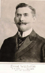 Ernst Wilhelm mit 50